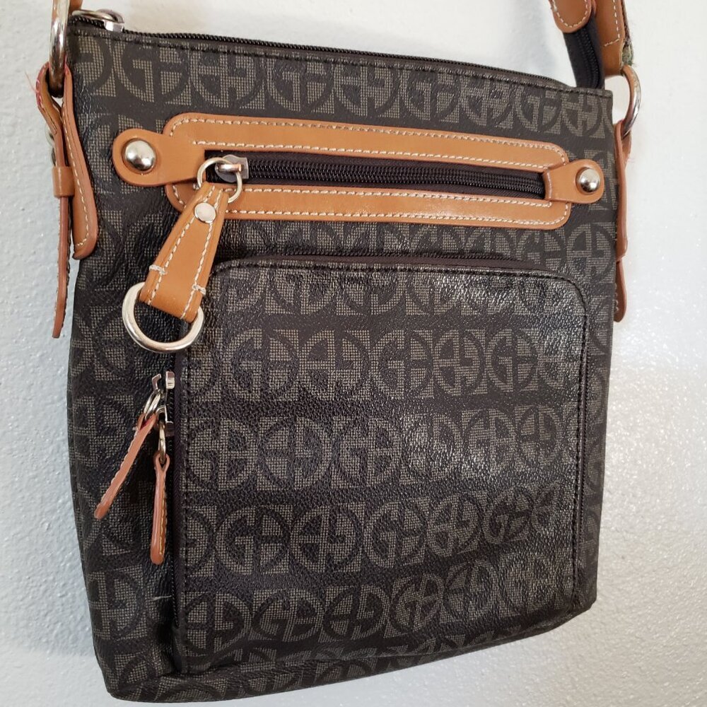 Giani Bernini Bag - Picture 3 of 16